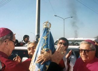 Histórica visita de la imagen original de la Virgen del Valle a la Ciudad de la Rioja, con motivo de los 75º años de la Aureolización pontificia de la imágen de San Nicolás