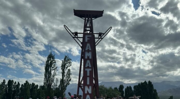 Misión de jóvenes en Famatina