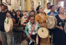 Ecos del Tinkunaco – Los Cantores Populares con sus Cajas