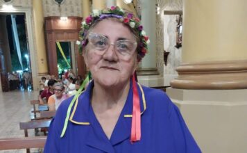 La señora Rosa – Promesante desde niña del Niño Alcalde