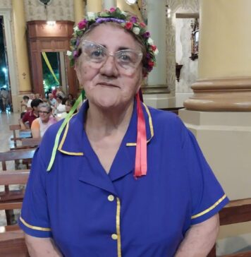 La señora Rosa – Promesante desde niña del Niño Alcalde