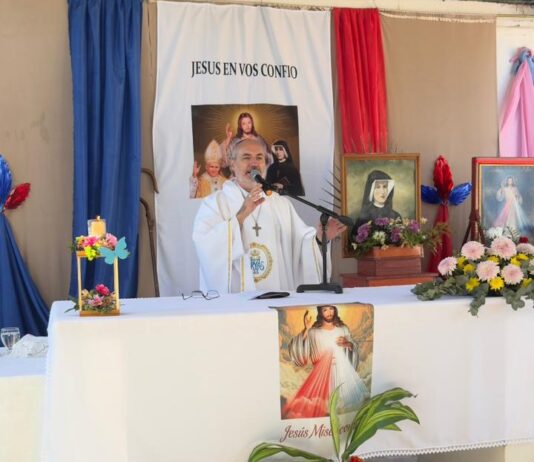 Celebración de la Divina Misericordia en Chañar