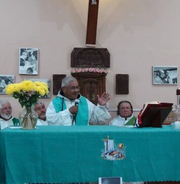 Con gratitud y esperanza Milagro despidió al P. Rubén y recibió al P. Gustavo