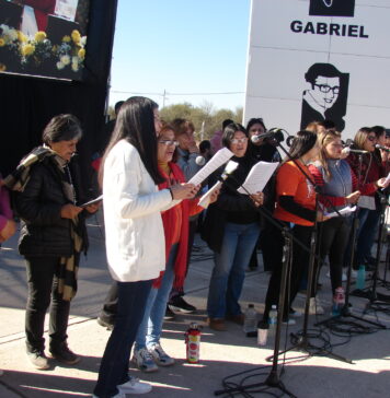 “Cada letra en el corazón es como un impacto de amor”: la música en las fiestas de los mártires