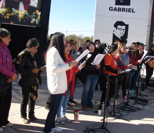 “Cada letra en el corazón es como un impacto de amor”: la música en las fiestas de los mártires