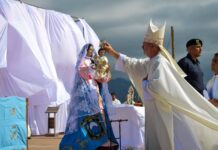 Coronación y Consagración de la Virgen del Rosario como Generala de la Policía de La Rioja