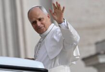 Cuatro décadas después… otro ‘mensajero de la paz’